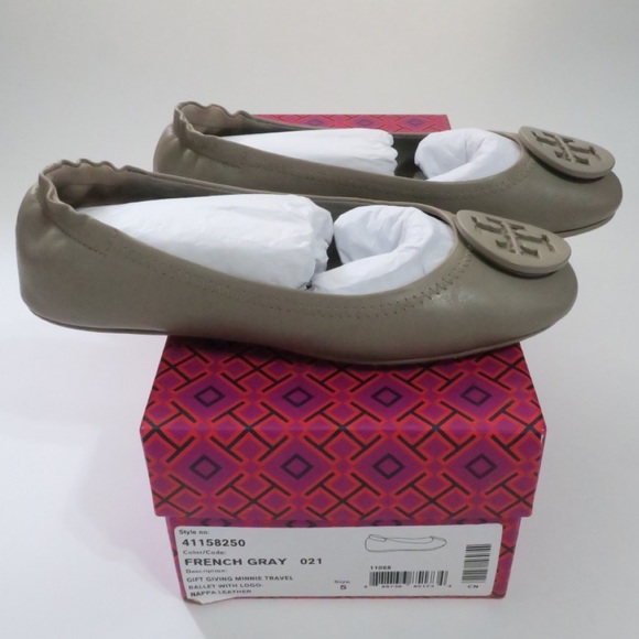 Tory Burch Minnie Travel Logo Ballet Flat - Picture 6 of 8